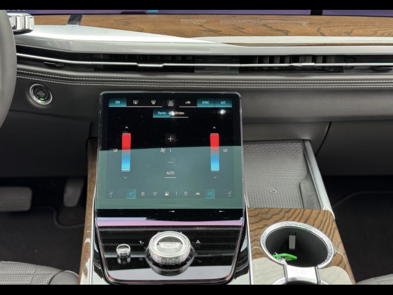 Купить Cadillac Escalade Sport Platinum бензин 2026 id-1007488 в Киеве, Фото №18