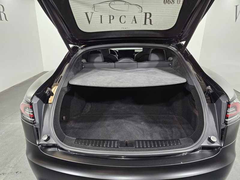 Купить Tesla Model S Plaid электро 2023 id-1007497 в Киеве, Фото №10