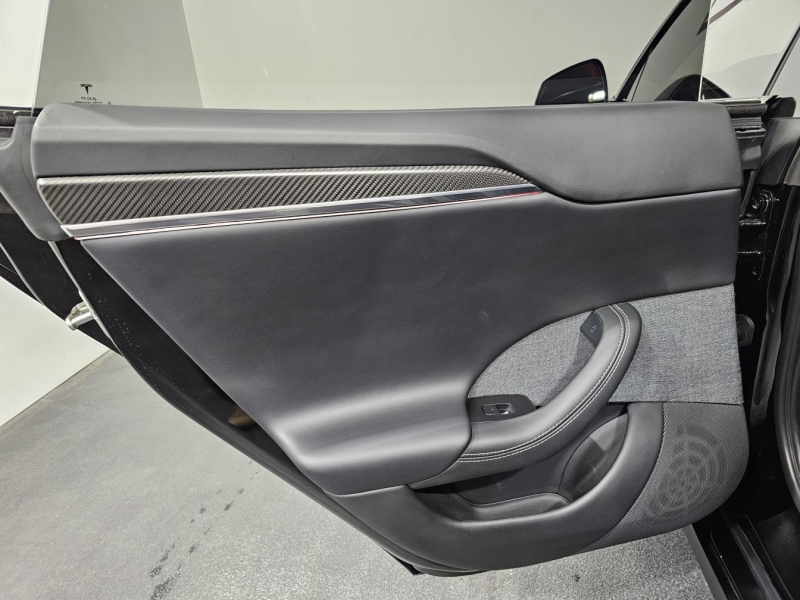 Купить Tesla Model S Plaid электро 2023 id-1007497 в Киеве, Фото №12