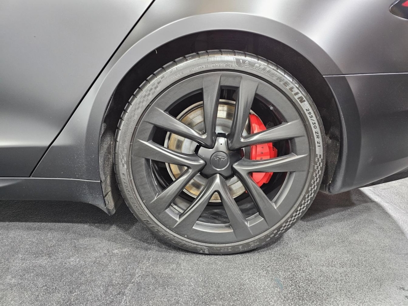 Купить Tesla Model S Plaid электро 2023 id-1007497 в Киеве, Фото №47