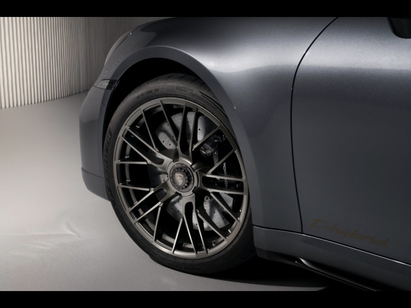 Porsche 911 Turbo S гибрид 2026 id-1007503 Купить Porsche 911 Turbo S гибрид 2026 id-1007503 в Киеве, Фото №10