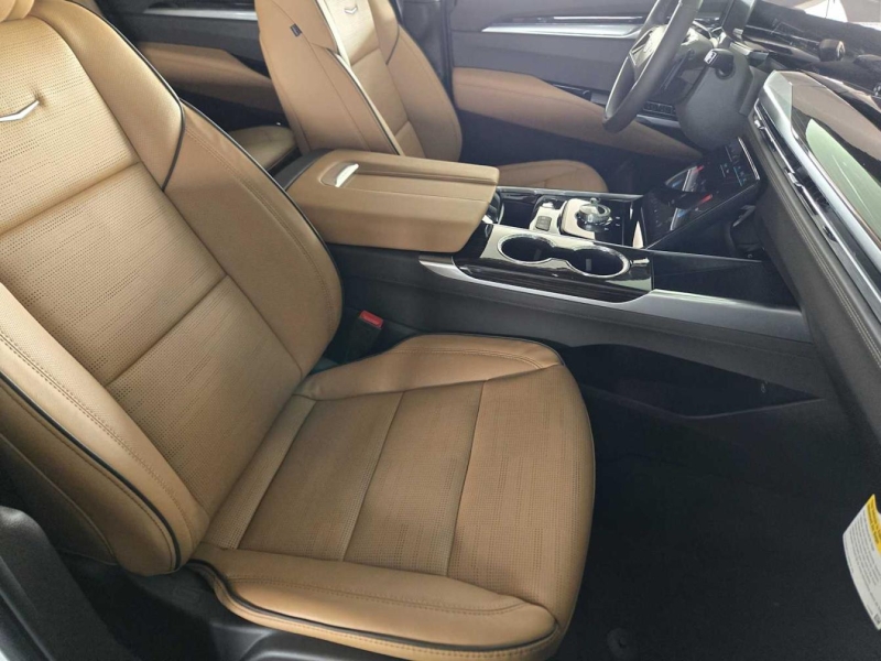 Купить Cadillac Escalade Premium Luxury бензин 2025 id-1007507 в Киеве, Фото №8