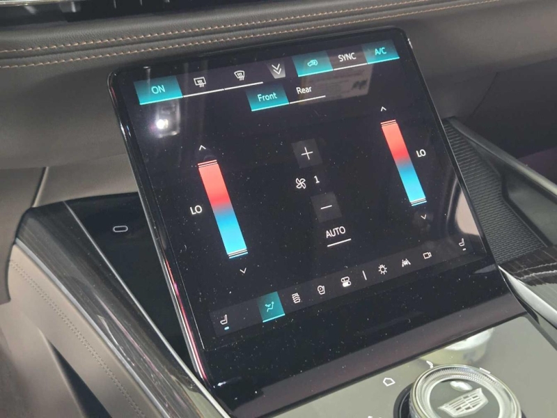 Cadillac Escalade Premium Luxury бензин 2026 id-1007507 Купить Cadillac Escalade Premium Luxury бензин 2026 id-1007507 в Киеве, Фото №7