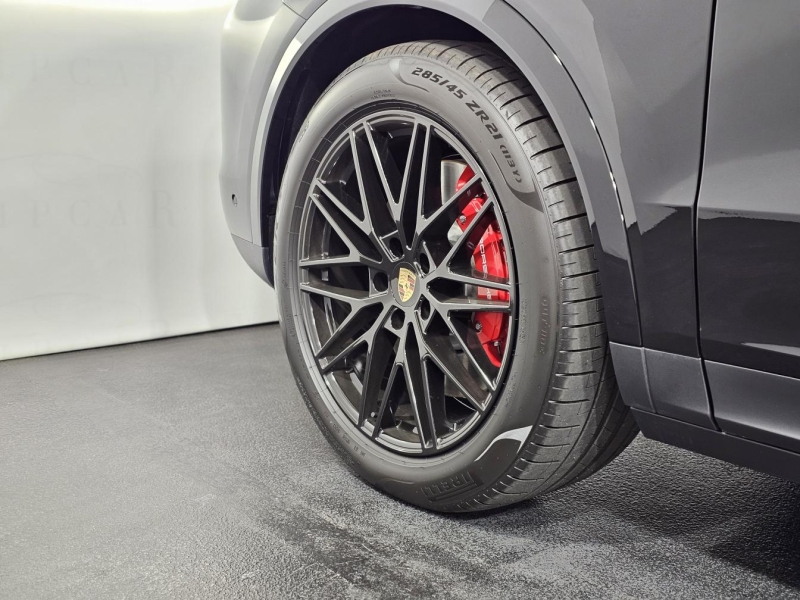 Porsche Cayenne Coupe S бензин 2025 id-1007538 Купить Porsche Cayenne Coupe S бензин 2025 id-1007538 в Киеве, Фото №38