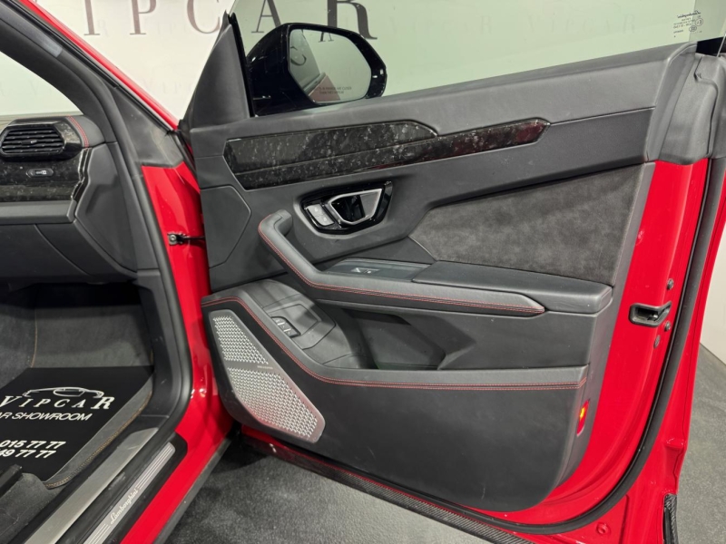 Lamborghini Urus Pearl Capsule бензин 2021 id-1007541 Купить Lamborghini Urus Pearl Capsule бензин 2021 id-1007541 в Киеве, Фото №21