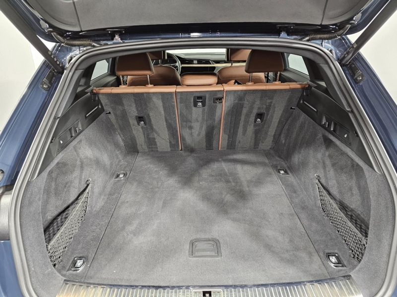 Audi Q8 E-tron quattro электро 2023 id-1007554 Купить Audi Q8 E-tron quattro электро 2023 id-1007554 в Киеве, Фото №10