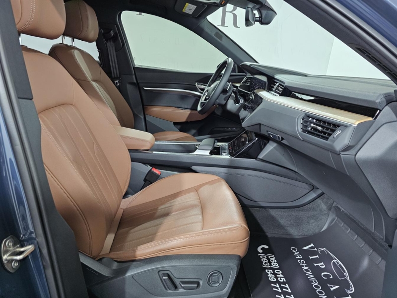Audi Q8 E-tron quattro электро 2023 id-1007554 Купить Audi Q8 E-tron quattro электро 2023 id-1007554 в Киеве, Фото №19