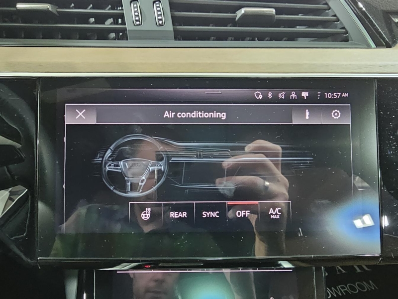 Audi Q8 E-tron quattro электро 2023 id-1007554 Купить Audi Q8 E-tron quattro электро 2023 id-1007554 в Киеве, Фото №32