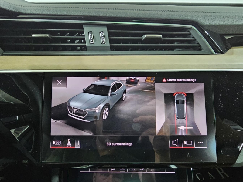 Audi Q8 E-tron quattro электро 2023 id-1007554 Купить Audi Q8 E-tron quattro электро 2023 id-1007554 в Киеве, Фото №38