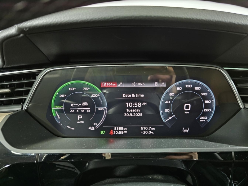 Audi Q8 E-tron quattro электро 2023 id-1007554 Купить Audi Q8 E-tron quattro электро 2023 id-1007554 в Киеве, Фото №40