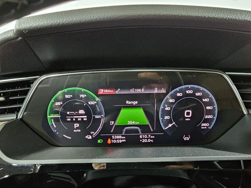 Audi Q8 E-tron quattro электро 2023 id-1007554 Купить Audi Q8 E-tron quattro электро 2023 id-1007554 в Киеве, Фото №41