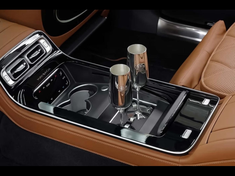 Купить Mercedes-Maybach  бензин 2025 id-1007559 в Киеве, Фото №9