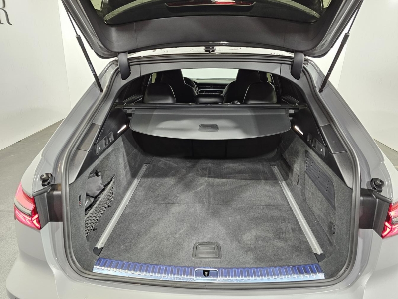 Купить Audi RS6 Performance бензин 2025 id-1007561 в Киеве, Фото №15