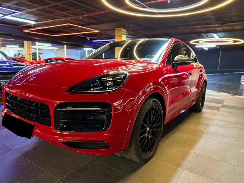 Porsche Cayenne Coupe GTS бензин 2023 id-1007569