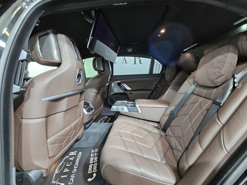Купить BMW i7 M70 xDrive электро 2024 id-1007568 в Киеве, Фото №17