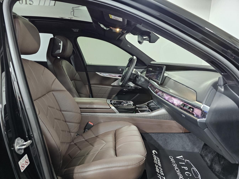Купить BMW i7 M70 xDrive электро 2024 id-1007568 в Киеве, Фото №22