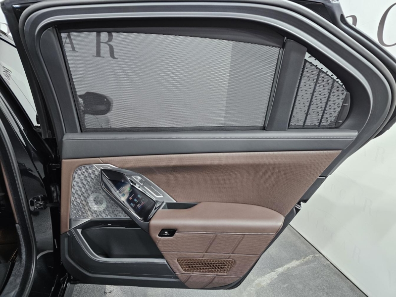 Купить BMW i7 M70 xDrive электро 2024 id-1007568 в Киеве, Фото №15