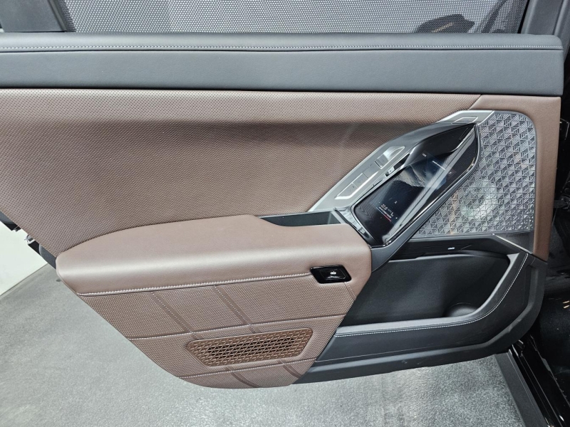 BMW i7 M70 xDrive электро 2024 id-1007568 Купить BMW i7 M70 xDrive электро 2024 id-1007568 в Киеве, Фото №18