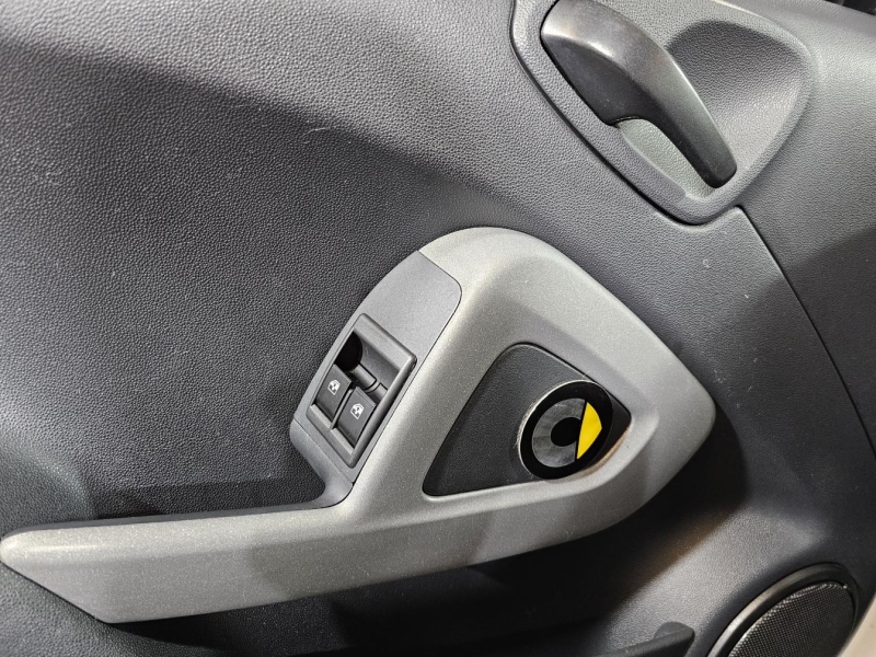 Smart Fortwo бензин 2007 id-1007575 Купить Smart Fortwo бензин 2007 id-1007575 в Киеве, Фото №16