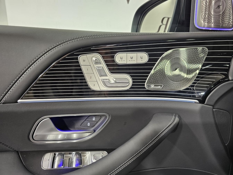 Mercedes-Maybach GLS 600 бензин 2026 id-1007579 Купить Mercedes-Maybach GLS 600 бензин 2026 id-1007579 в Киеве, Фото №29