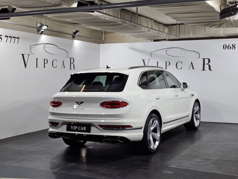 Bentley Bentayga Hybrid гибрид 2021 id-1007611 Купить Bentley Bentayga Hybrid гибрид 2021 id-1007611 в Киеве, Фото №6