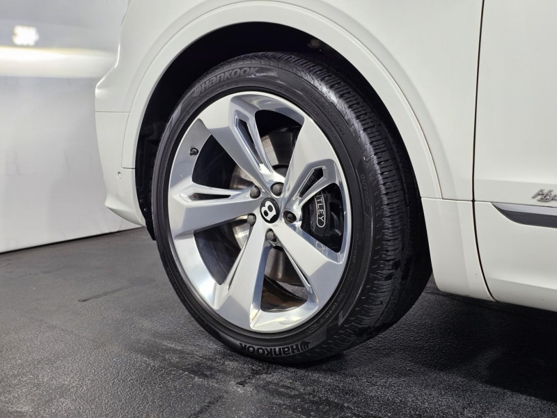 Bentley Bentayga Hybrid гибрид 2021 id-1007611 Купить Bentley Bentayga Hybrid гибрид 2021 id-1007611 в Киеве, Фото №41