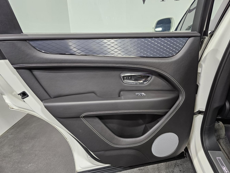 Купить Bentley Bentayga Hybrid гибрид 2021 id-1007611 в Киеве, Фото №9