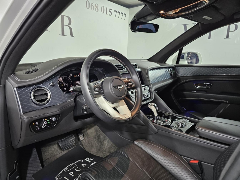 Bentley Bentayga Hybrid гибрид 2021 id-1007611 Купить Bentley Bentayga Hybrid гибрид 2021 id-1007611 в Киеве, Фото №20