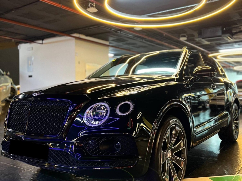 Bentley Bentayga Mulliner бензин 2019 id-1007645