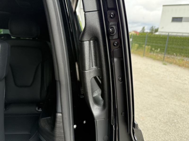 Купить Mercedes-Benz V 300D Extralong 4matic Guard B6 дизель 2025 id-1007726 в Киеве, Фото №24