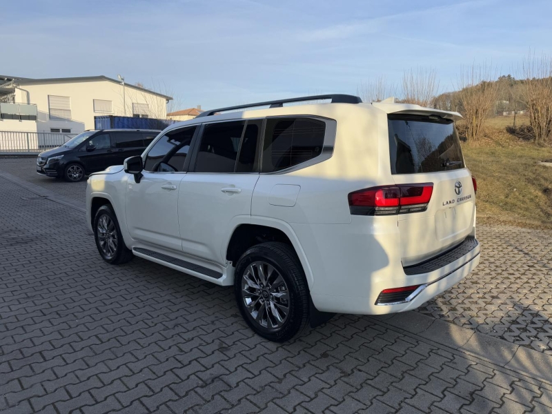 Toyota Land Cruiser 300 GUARD B6+ дизель 2025 id-1007725 Купить Toyota Land Cruiser 300 GUARD B6+ дизель 2025 id-1007725 в Киеве, Фото №9