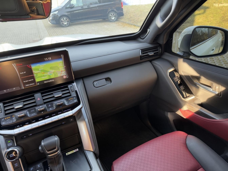 Toyota Land Cruiser 300 GUARD B6+ дизель 2025 id-1007725 Купить Toyota Land Cruiser 300 GUARD B6+ дизель 2025 id-1007725 в Киеве, Фото №29