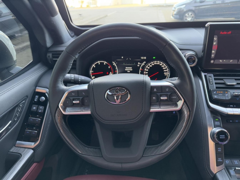 Toyota Land Cruiser 300 GUARD B6+ дизель 2025 id-1007725 Купить Toyota Land Cruiser 300 GUARD B6+ дизель 2025 id-1007725 в Киеве, Фото №30