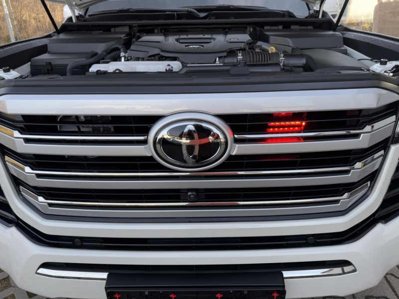 Toyota Land Cruiser 300 GUARD B6+ дизель 2025 id-1007725 Купить Toyota Land Cruiser 300 GUARD B6+ дизель 2025 id-1007725 в Киеве, Фото №12