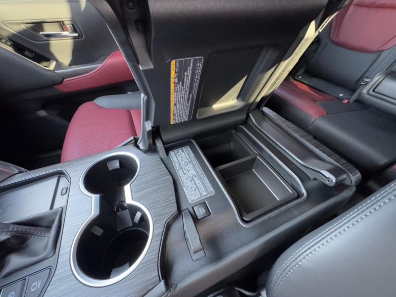 Купить Toyota Land Cruiser 300 GUARD B6+ дизель 2025 id-1007725 в Киеве, Фото №25