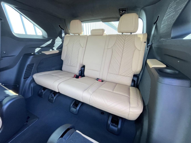 Купить Cadillac Escalade IQ электро 2026 id-1007731 в Киеве, Фото №10