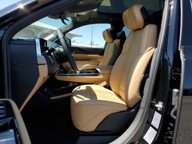 Купить Cadillac Escalade IQ электро 2026 id-1007730 в Киеве, Фото №5