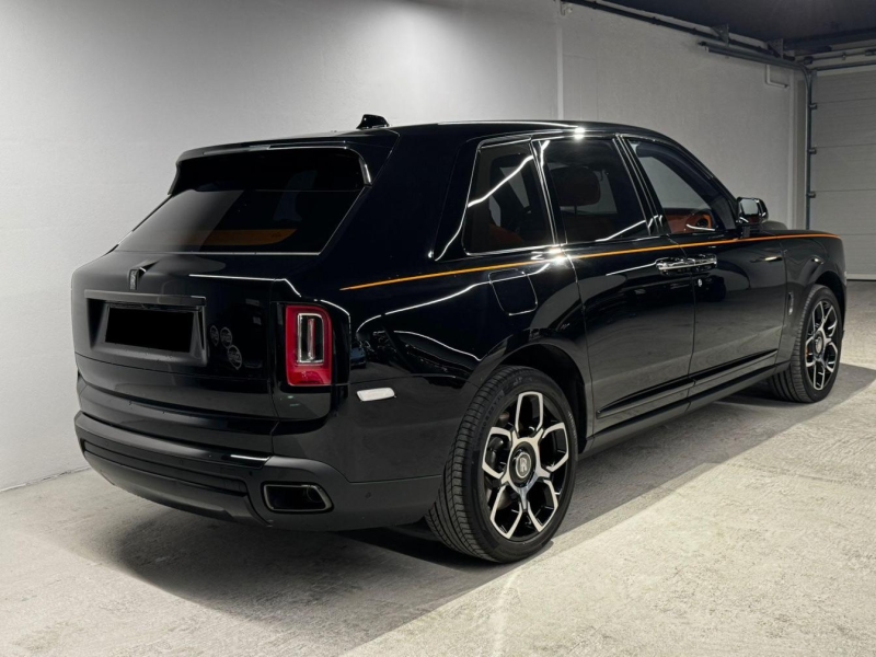 Купить Rolls-Royce Cullinan BLACK BADGE бензин 2024 id-1007738 в Киеве, Фото №2