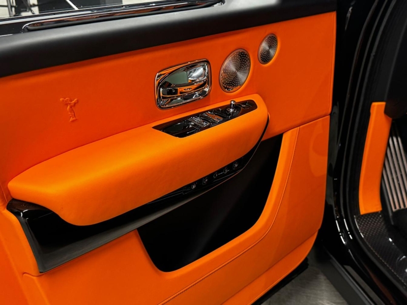 Купить Rolls-Royce Cullinan BLACK BADGE бензин 2024 id-1007738 в Киеве, Фото №5