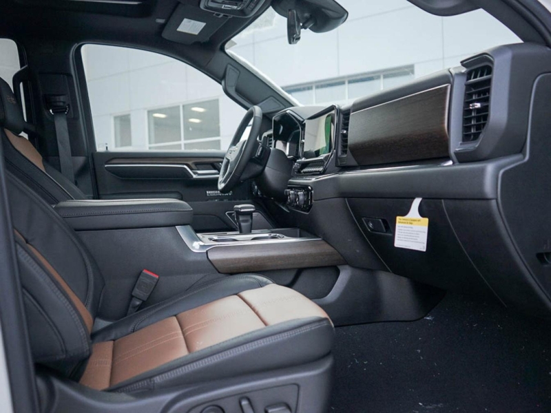 Купить Chevrolet Silverado 1500 High Country бензин 2025 id-1007741 в Киеве, Фото №4