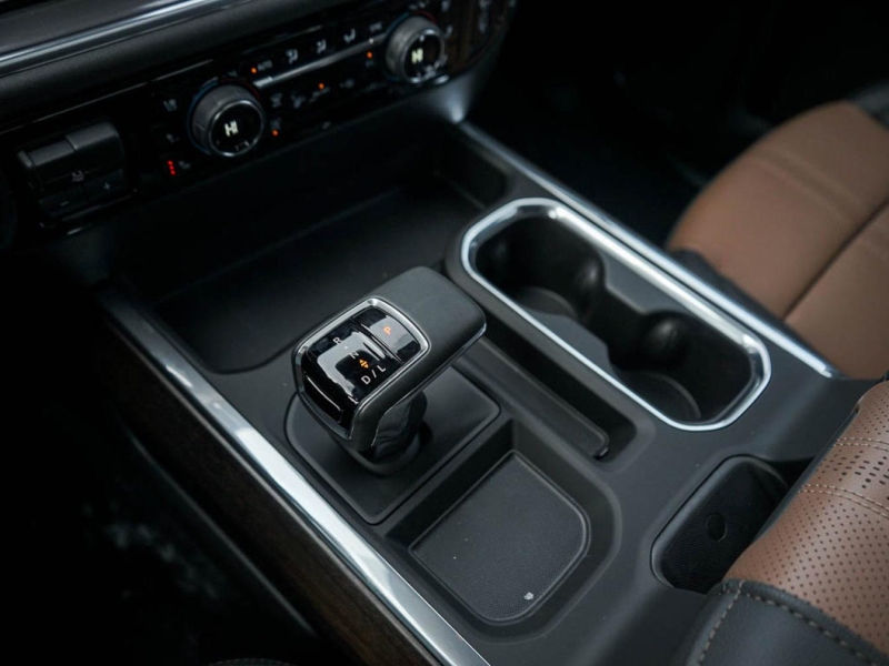 Купить Chevrolet Silverado 1500 High Country бензин 2026 id-1007741 в Киеве, Фото №12