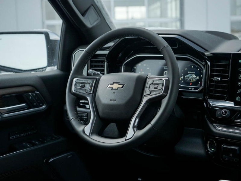 Купить Chevrolet Silverado 1500 High Country бензин 2026 id-1007741 в Киеве, Фото №11