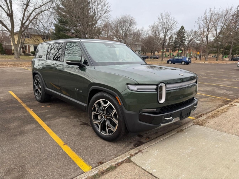 Купить Rivian R1S электро 1970 id-1007746 в Киеве, Фото №5