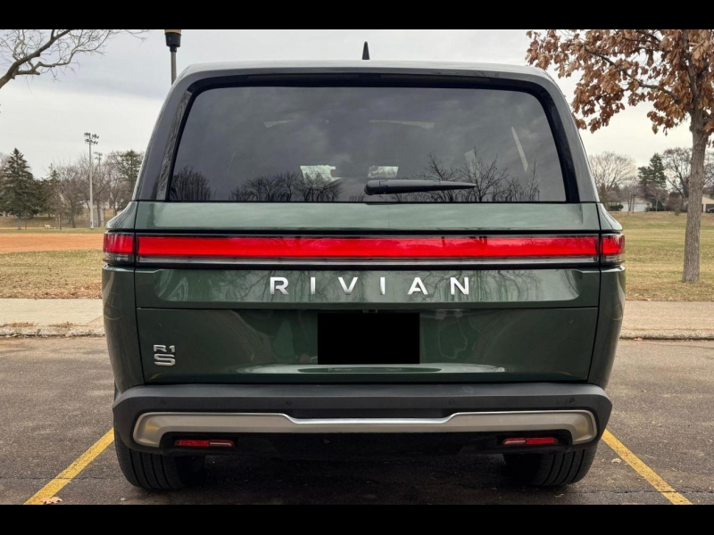 Купить Rivian R1S электро 1970 id-1007746 в Киеве, Фото №6