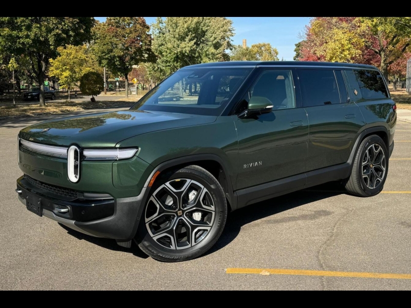 Rivian R1S электро 1970 id-1007746