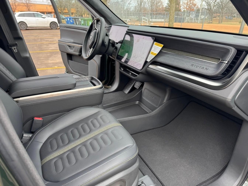 Купить Rivian R1S электро 2025 id-1007746 в Киеве, Фото №17