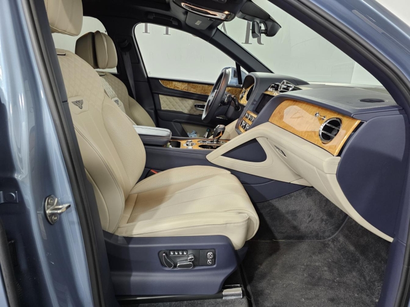 Bentley Bentayga бензин 2022 id-1007766 Купить Bentley Bentayga бензин 2022 id-1007766 в Киеве, Фото №19