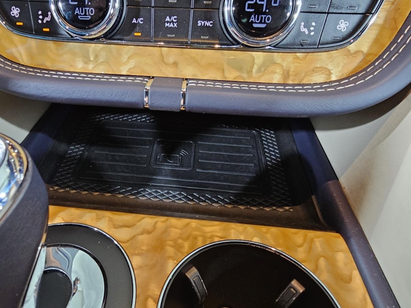 Купить Bentley Bentayga бензин 2022 id-1007766 в Киеве, Фото №26