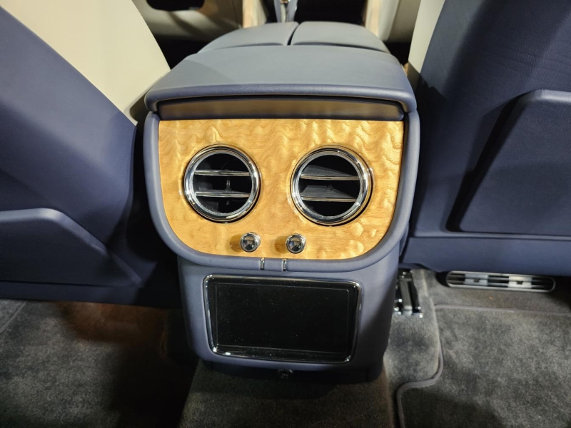 Купить Bentley Bentayga бензин 2022 id-1007766 в Киеве, Фото №15