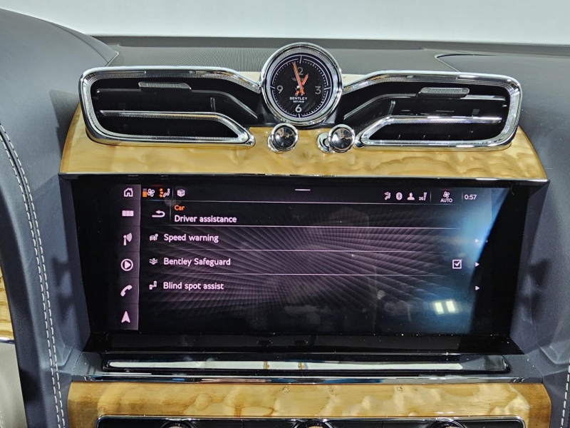 Купить Bentley Bentayga бензин 2022 id-1007766 в Киеве, Фото №30